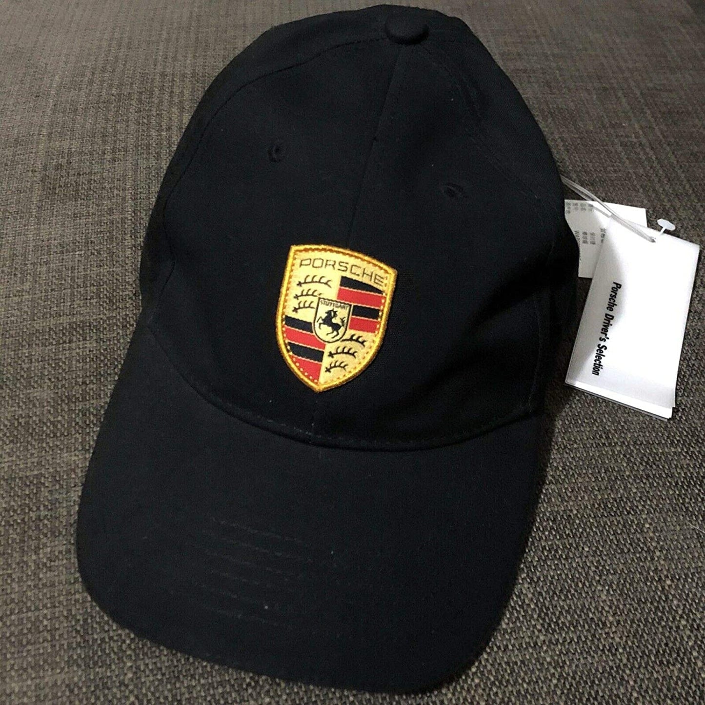 Generic Crest Logo Black Cap
